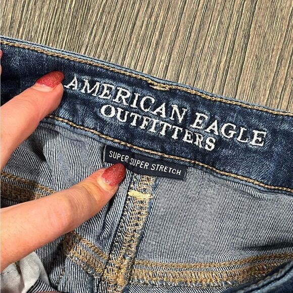 American Eagle Outfitters Super Super Stretch Jeans Raw Hem Medium Wash 6 Long - Picture 5 of 11